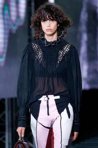 Look 49